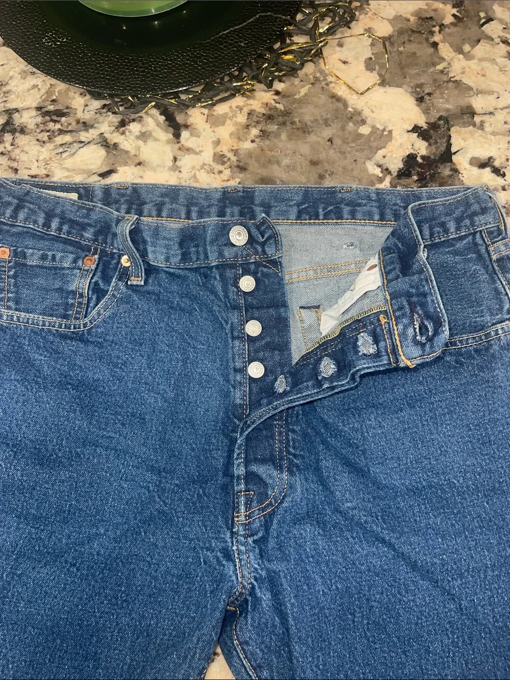 Levi's Men's Straight Indigo Blue Denim Jeans 38/30
